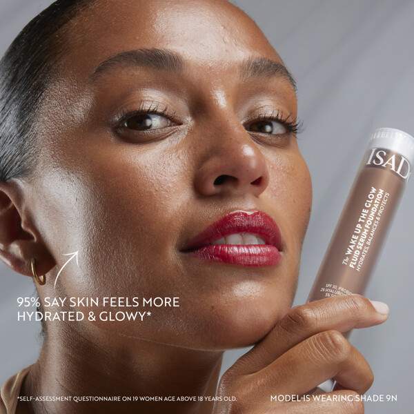 IsaDora The Wake Up the Glow Fluid Foundation (Bild 6 von 8)